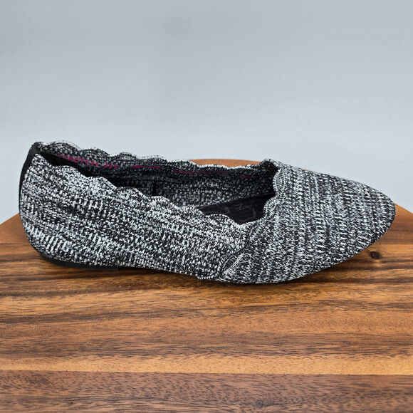 Skechers Shoes - Skechers Ballet Flats Women’s 8 Black White Cleo Stretch Knit Comfort Shoes